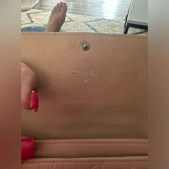 Chanel Wallet - Picture 4 of 8